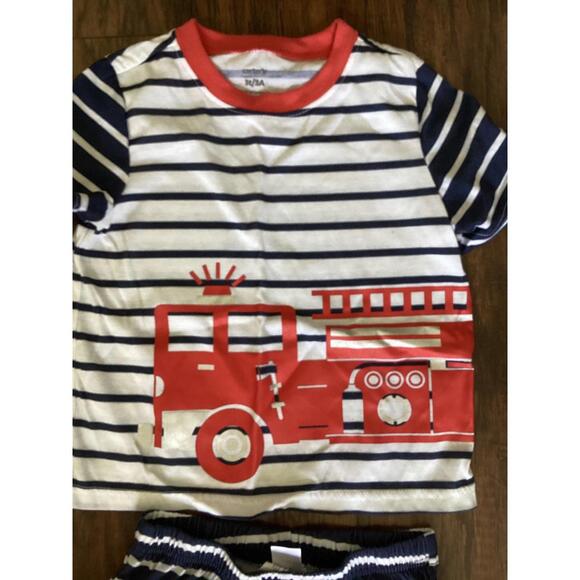 Set - Picture 3 of 4